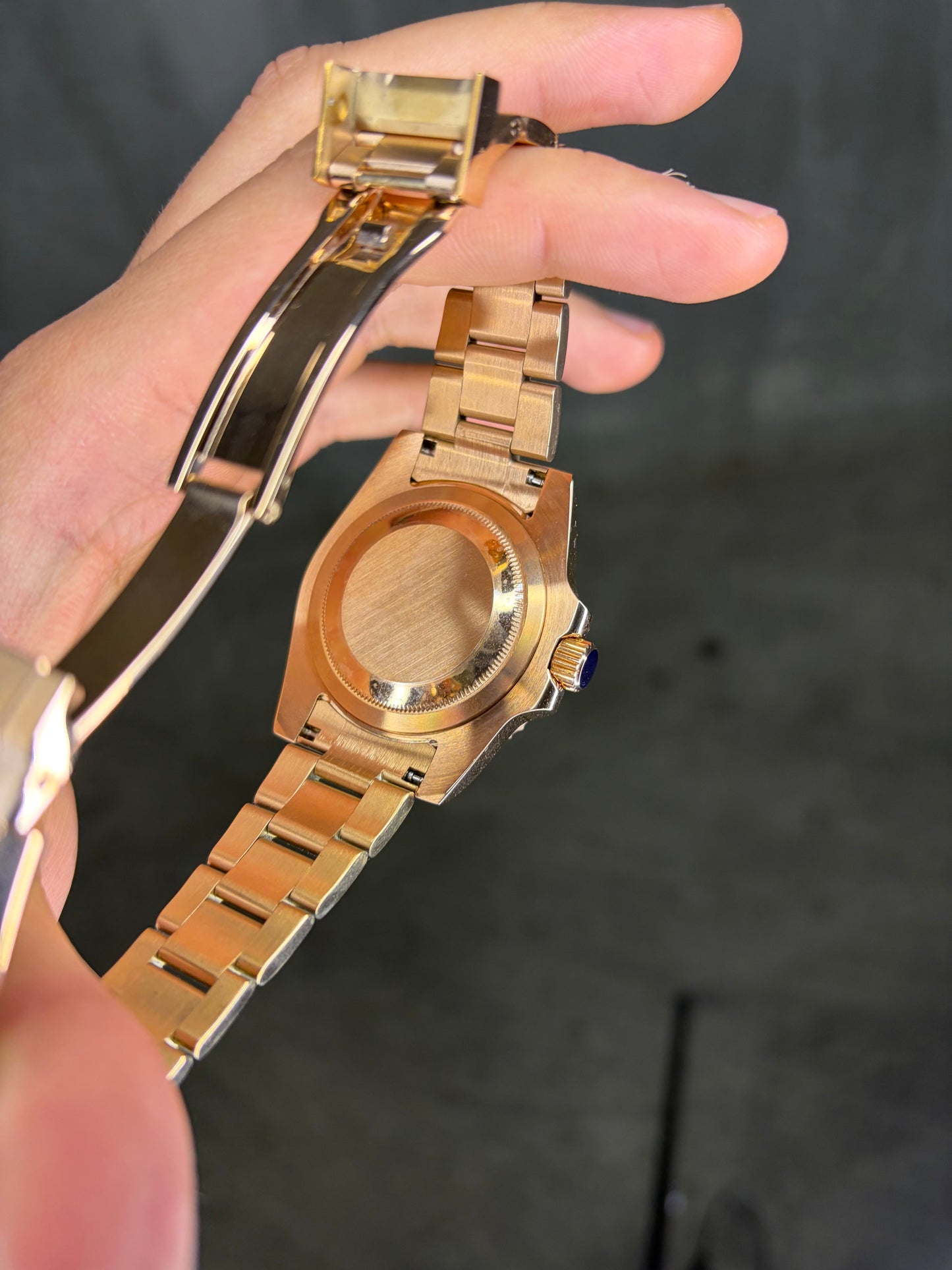 Yellow Gold Yacht Master Seiko Mod — Détail bracelet