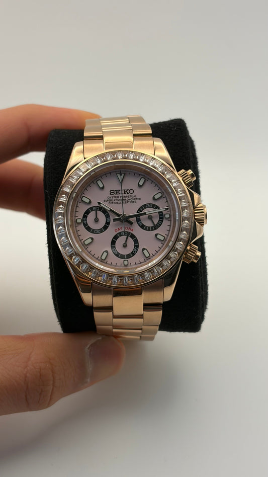 Seitona Rose Gold Pink Diamonds Seiko Mod — Détail cadran