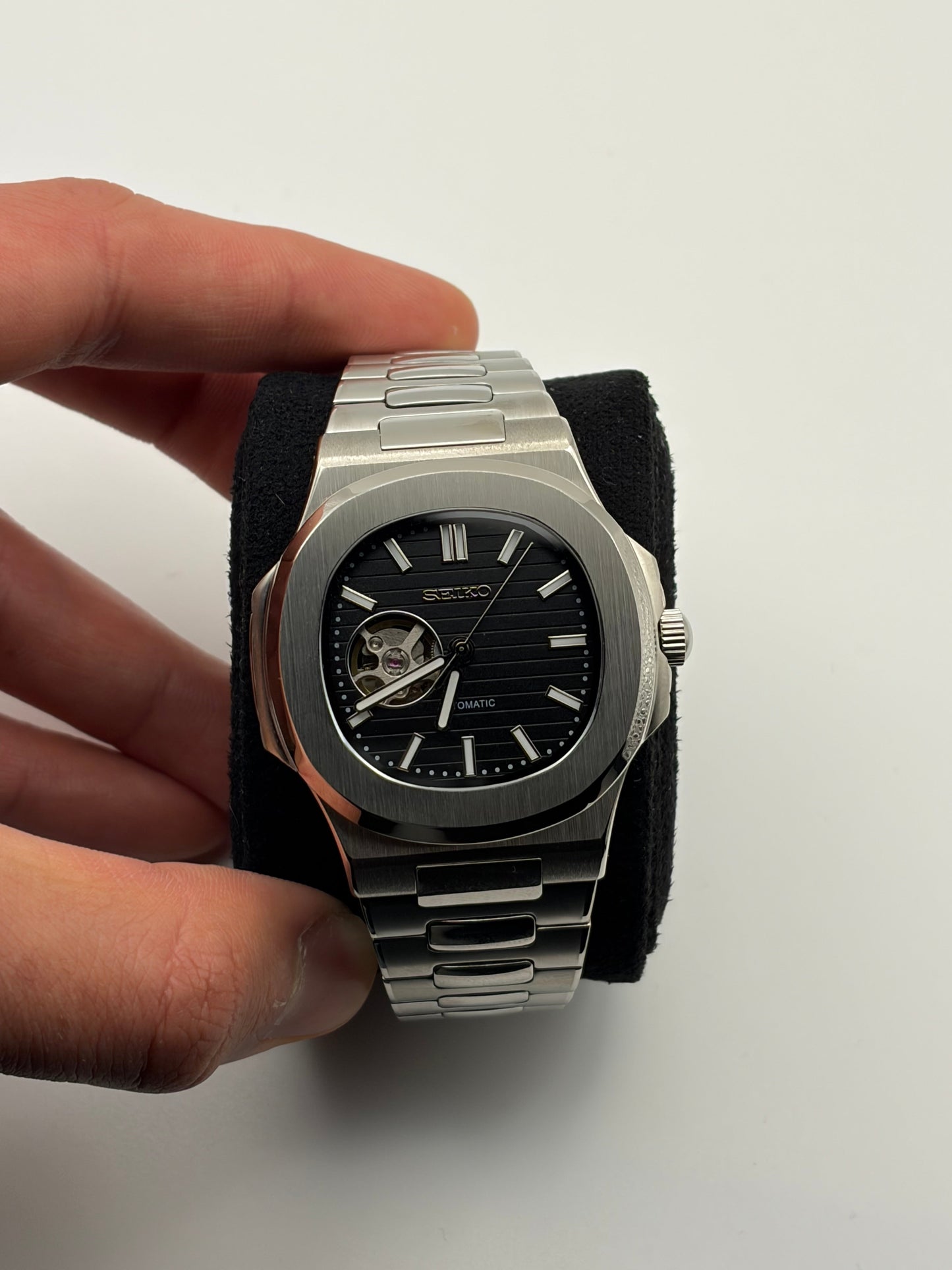 Nautilus Open Heart Black Seiko Mod — Détail bracelet