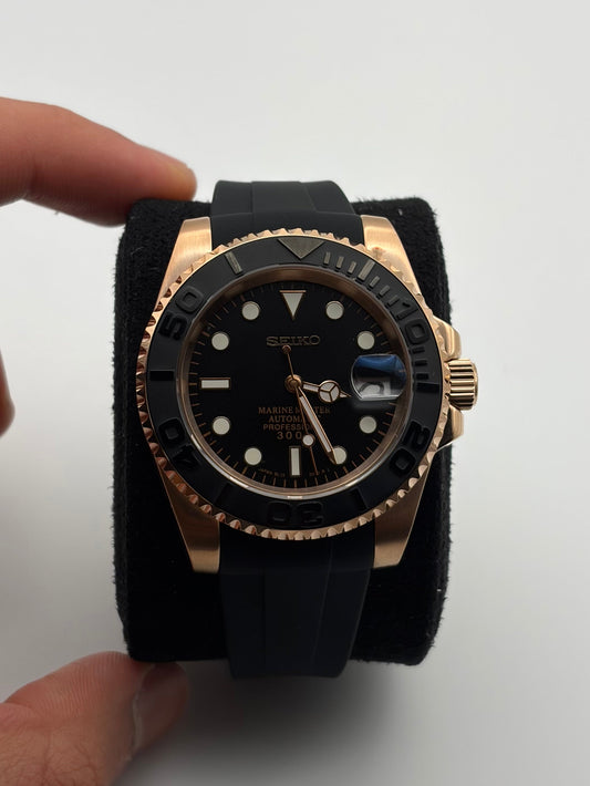 Yacht Master rose gold oysterflex Seiko Mod — Détail cadran