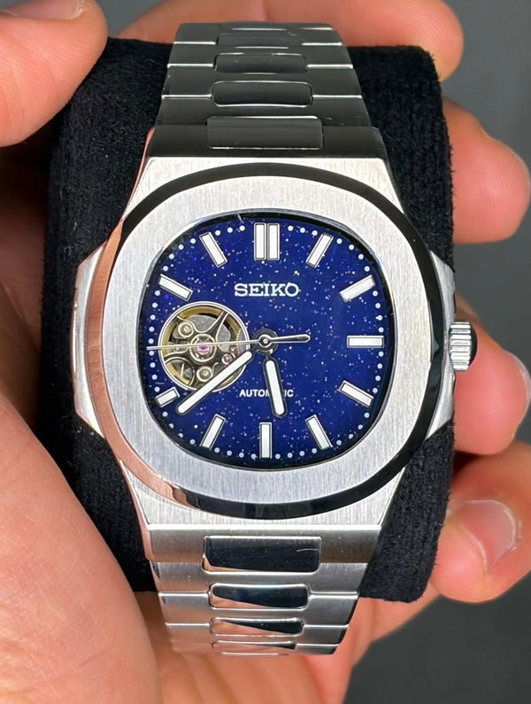Nautilus Seiko Mod à cadran cœur ouvert et galaxie Seiko Mod - Vue de face - Seiko Prestige