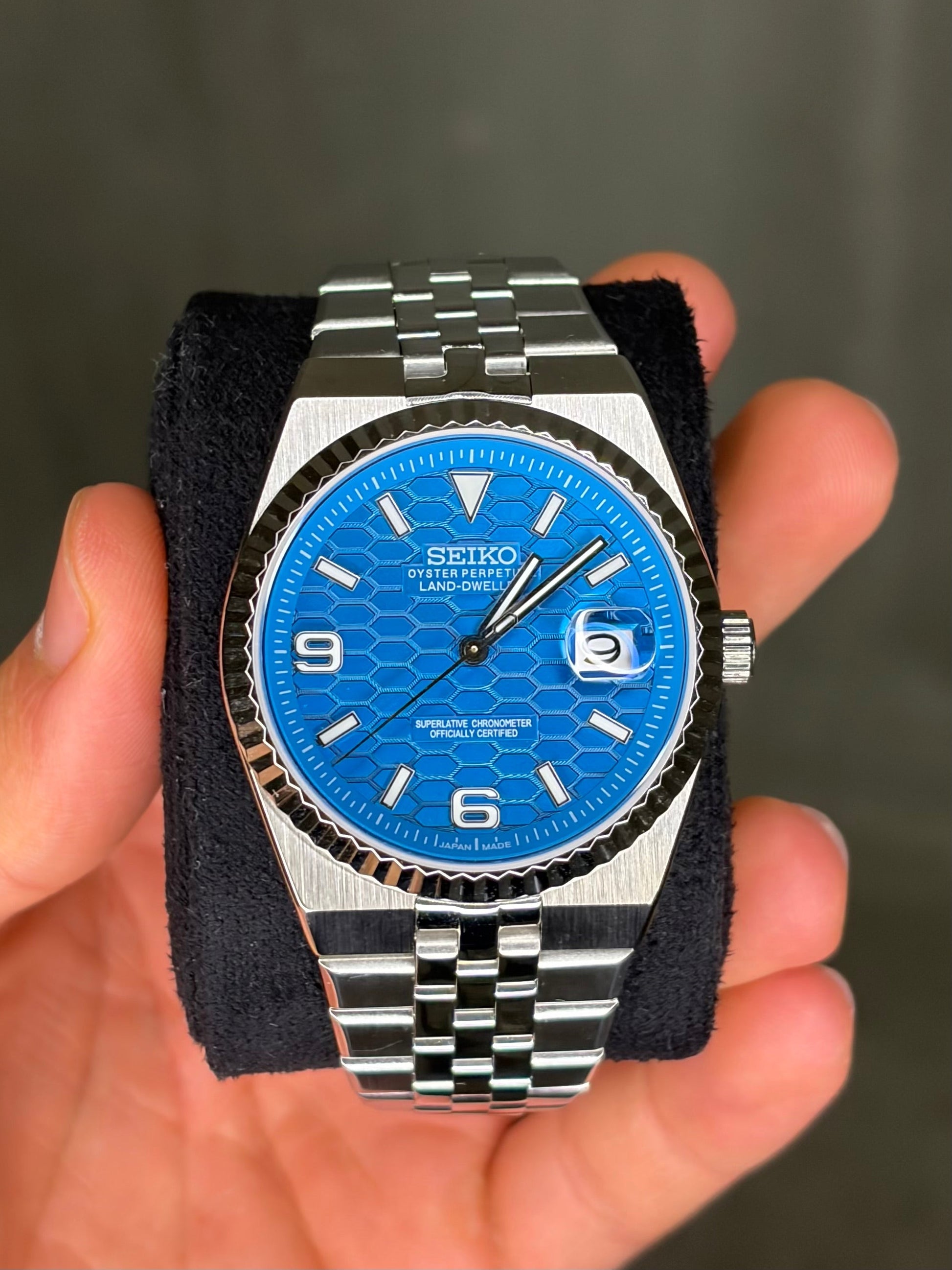 Land dweller deep ocean blue Seiko Mod — Détail cadran