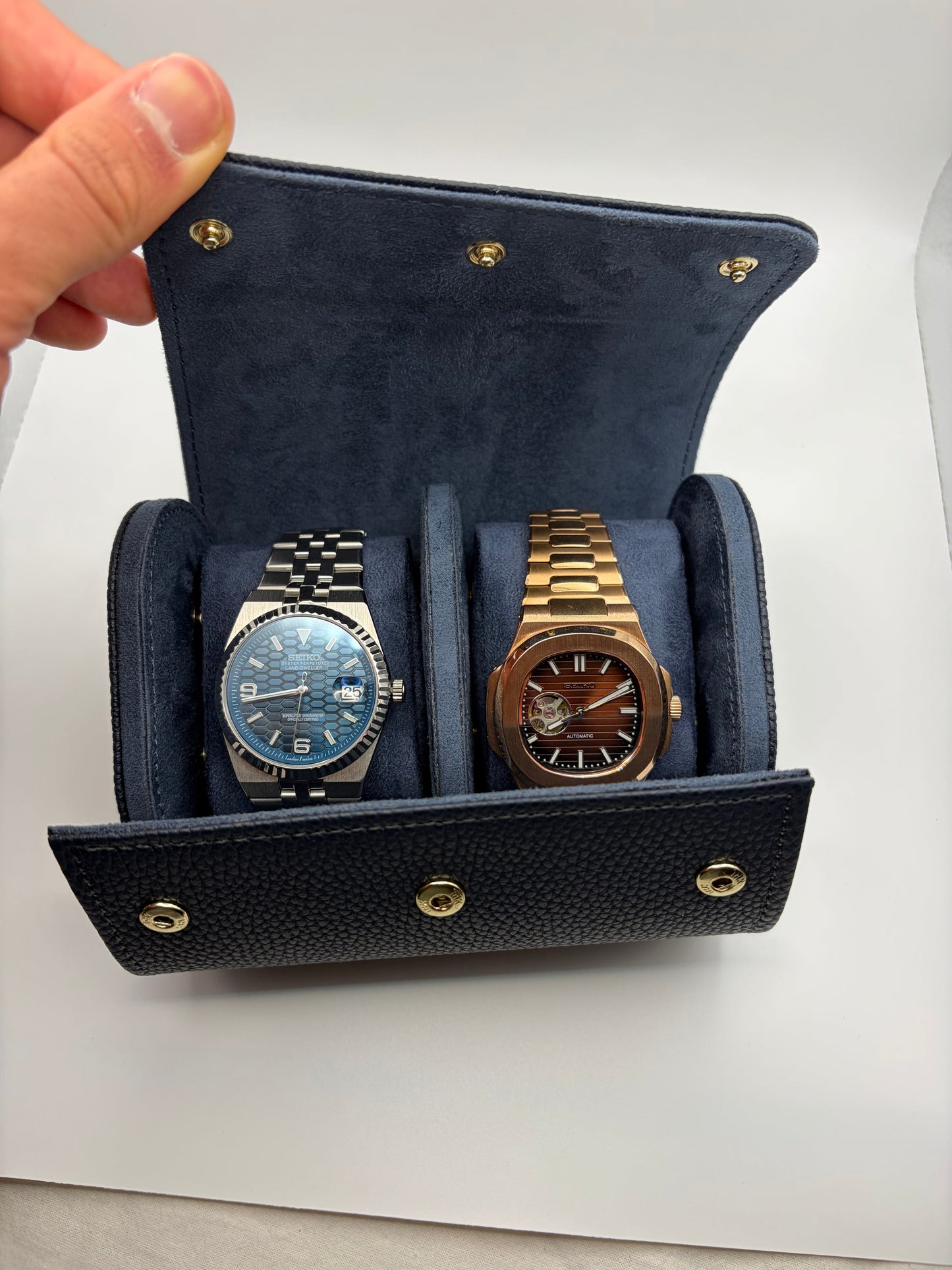 Leather Carry On Watch Box Seiko Mod — Vue de profil