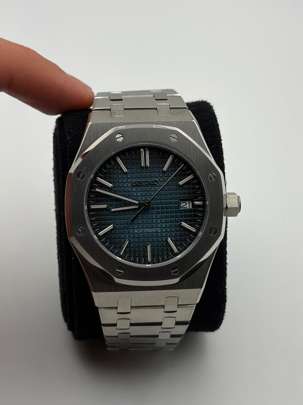 Seiko Mod Royal oak blue jazz fade dial