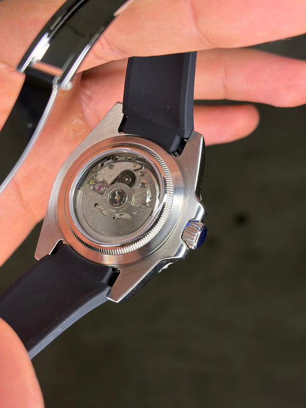 Seiko Mod Batman GMT Master II oysterflex