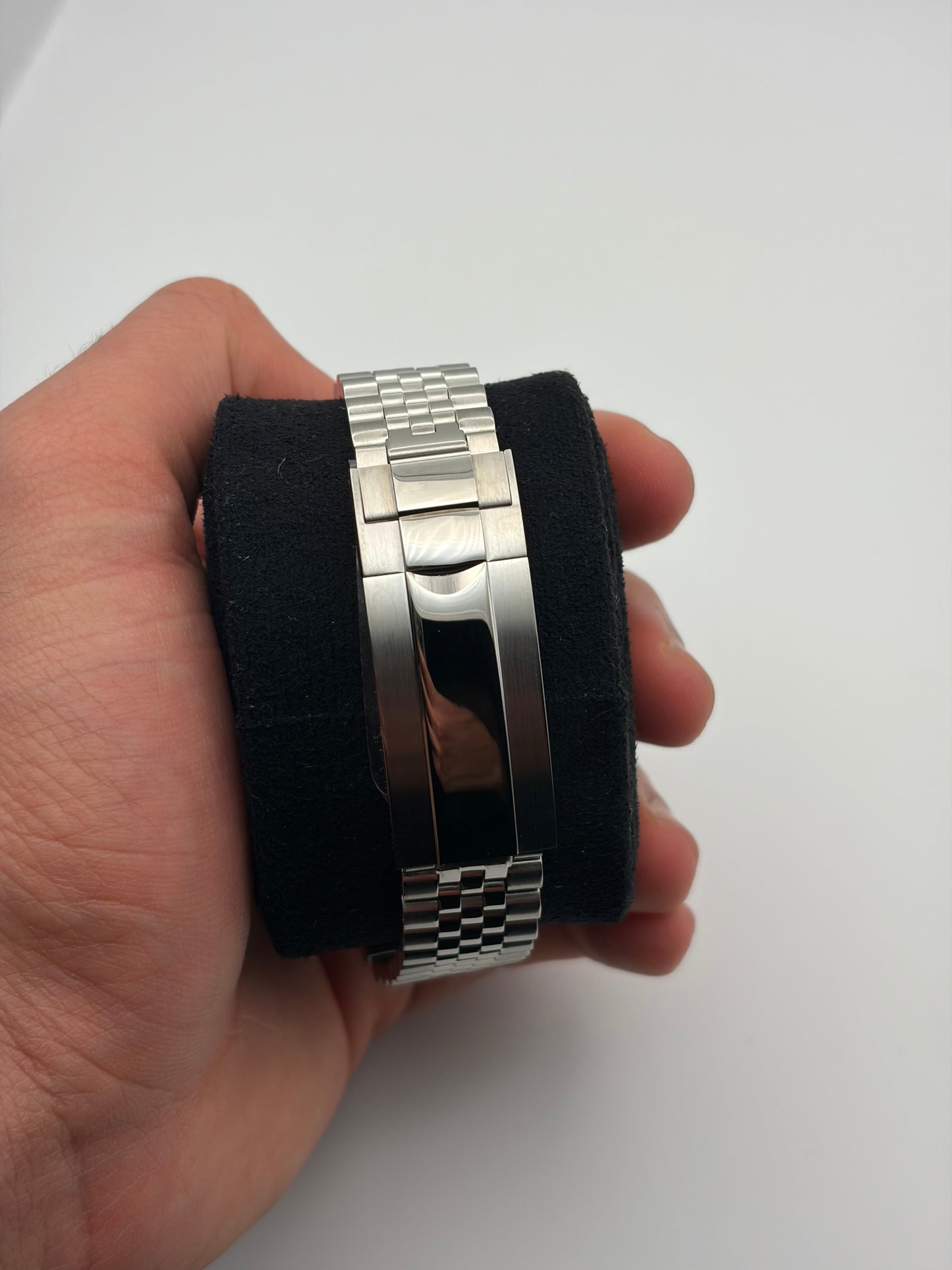 Datejust Blue Diamond Dial Seiko Mod — Vue de profil