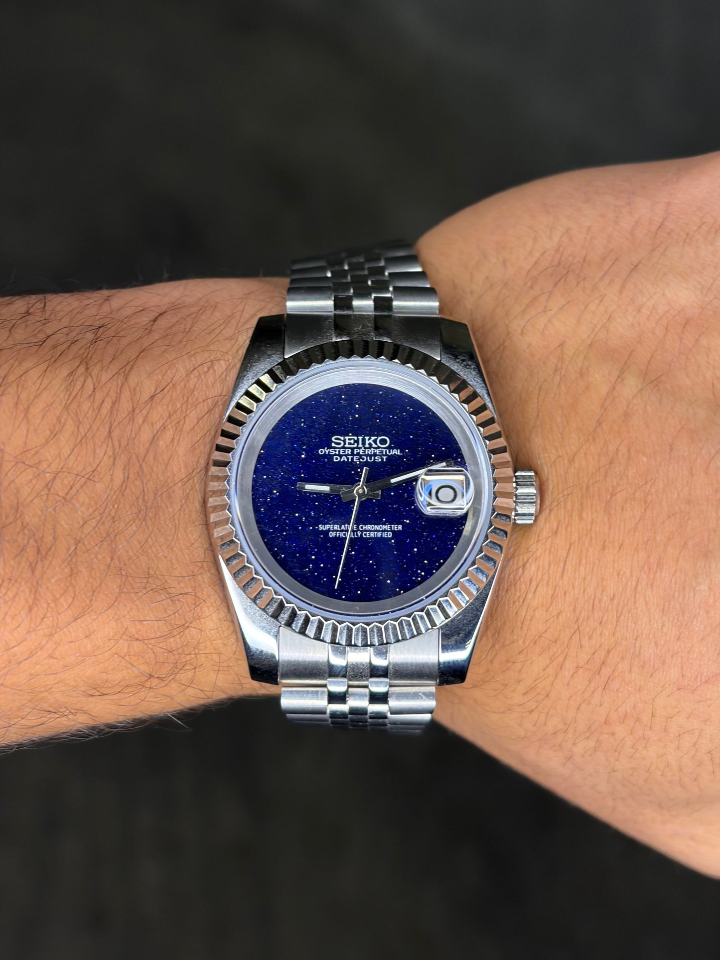Galaxy dial Datejust Seiko Mod — Détail couronne