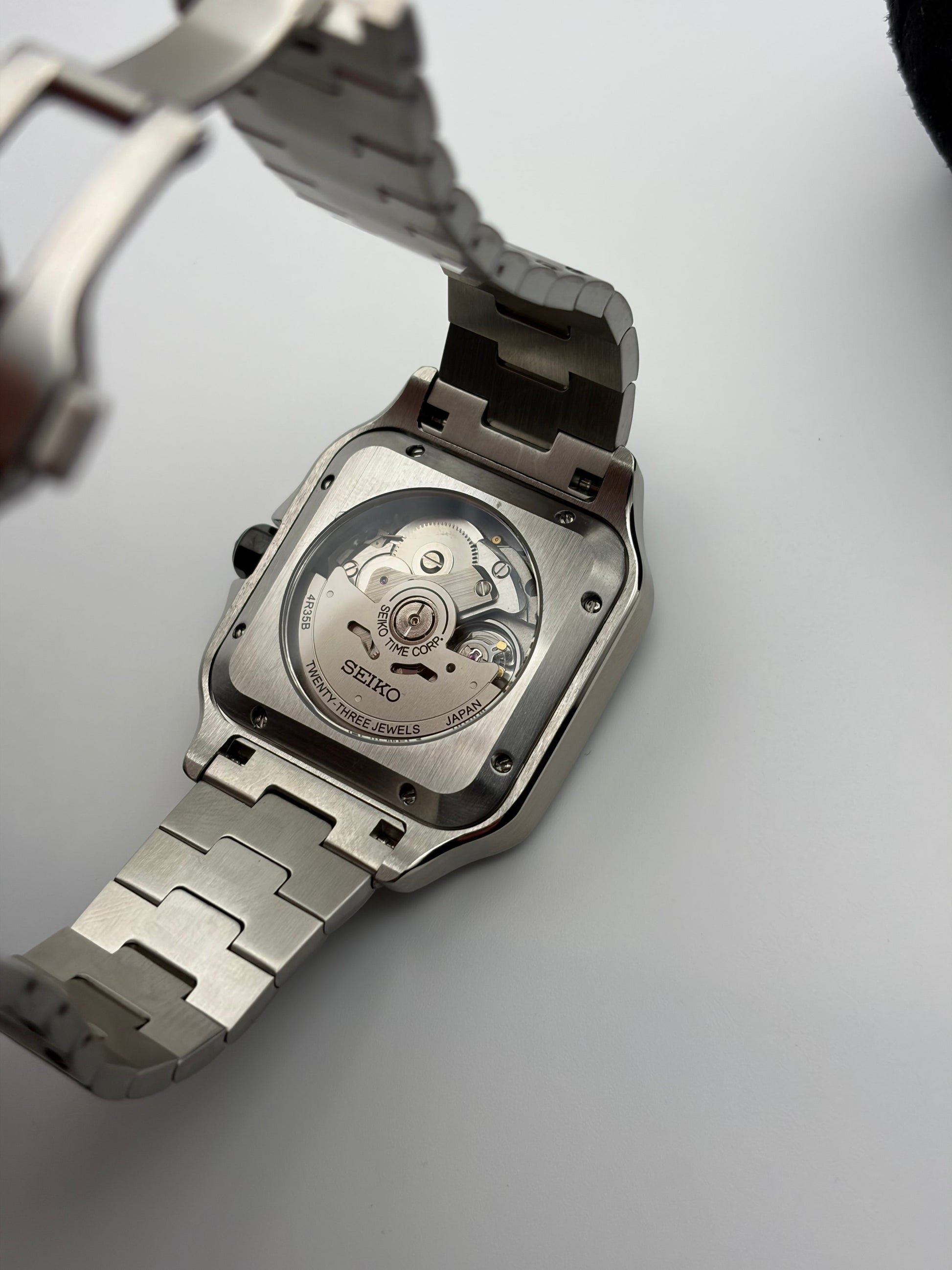 Santos Smoke Dial Seiko Mod — Au poignet