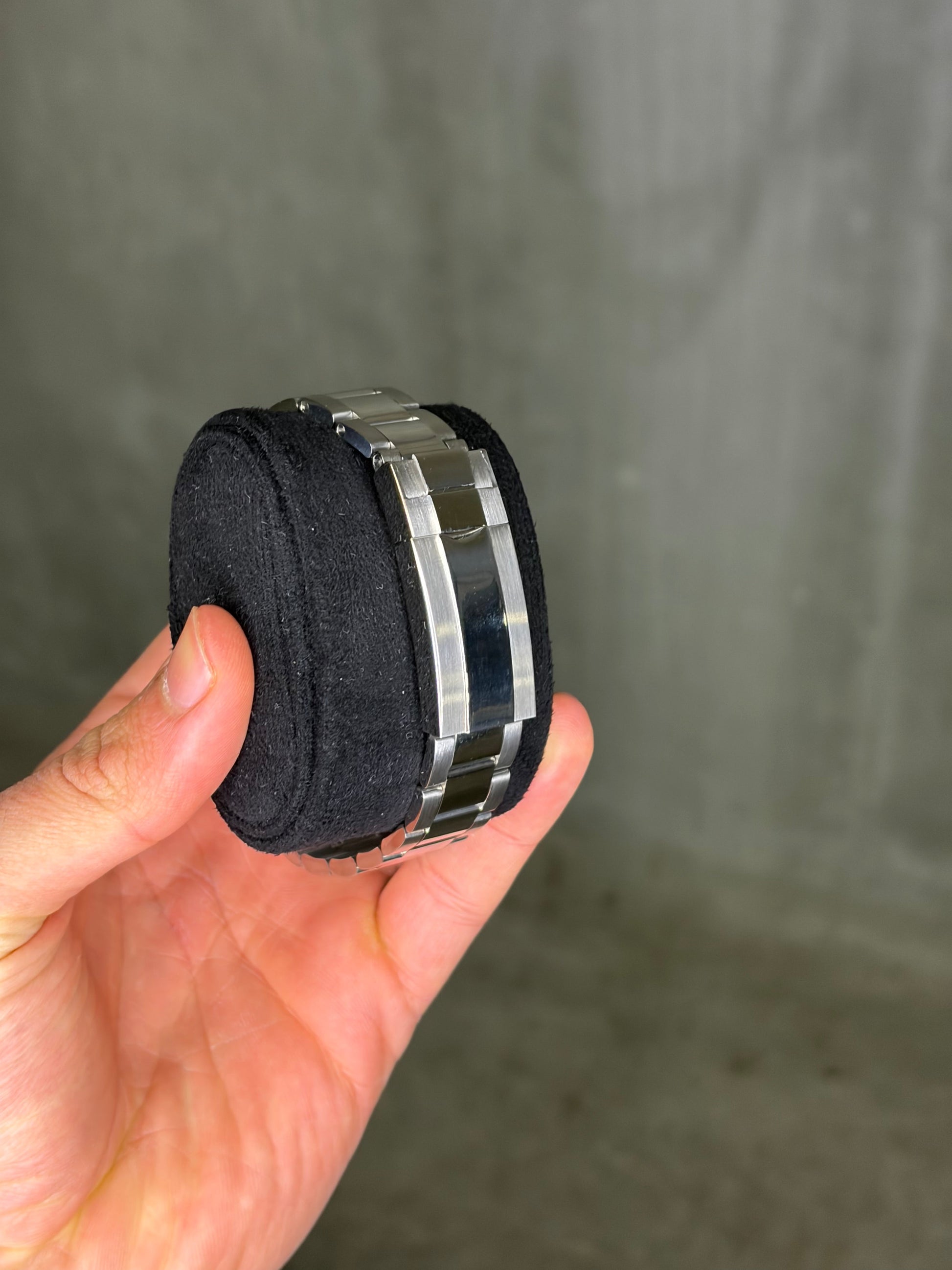 Daytona Sapphire Bezel Blue Dial Seiko Mod — Vue arrière