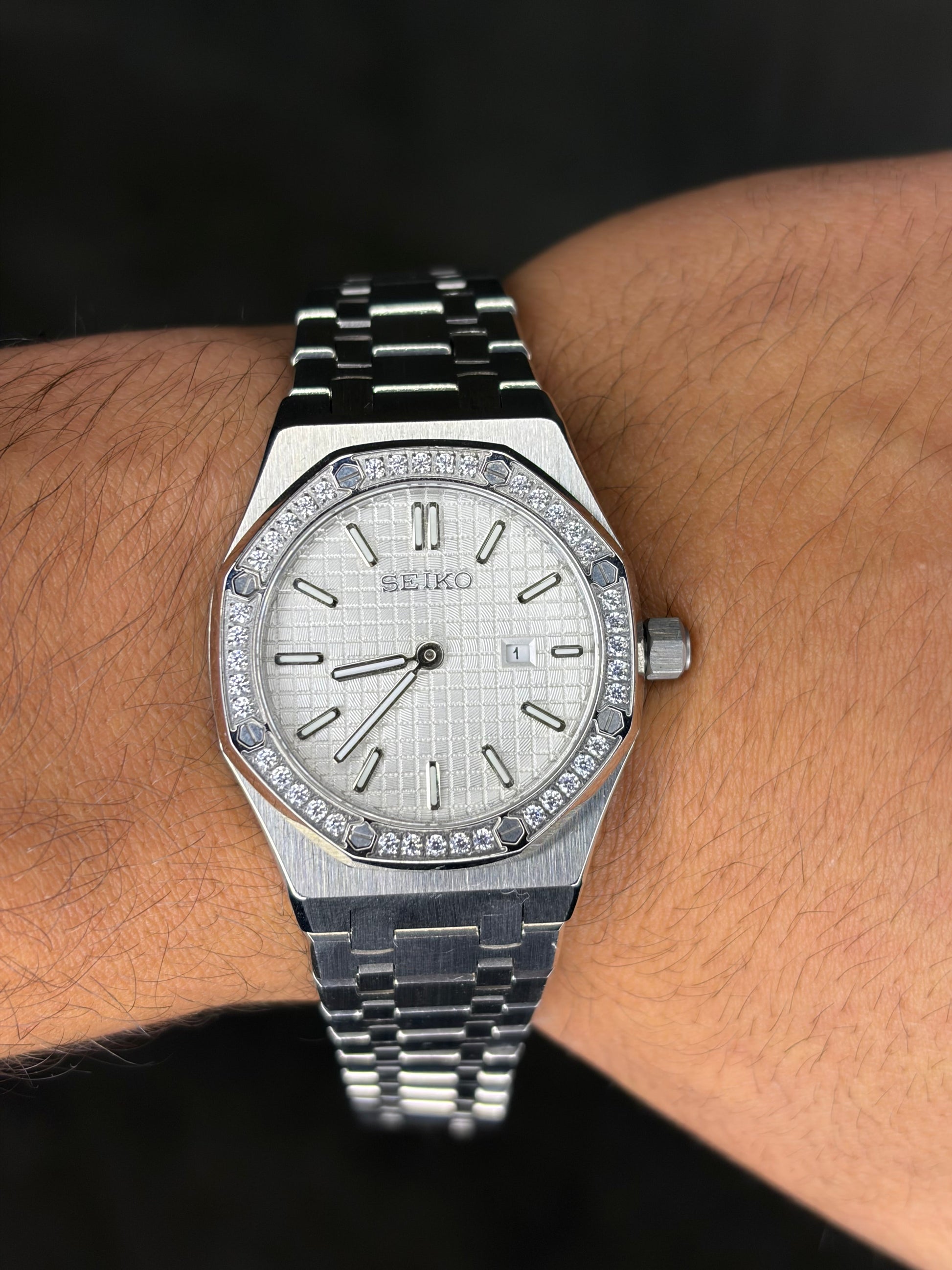 Mini Royal Oak Diamond Bezel Seiko Mod — Au poignet