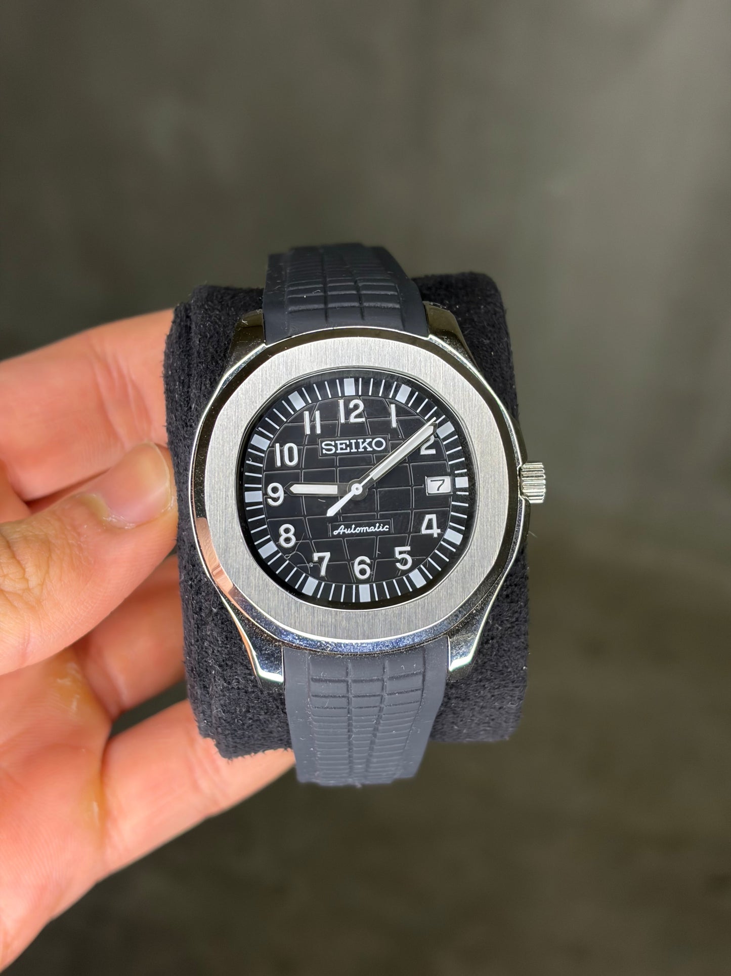 Aquanaut noir et argent - Seiko Mod