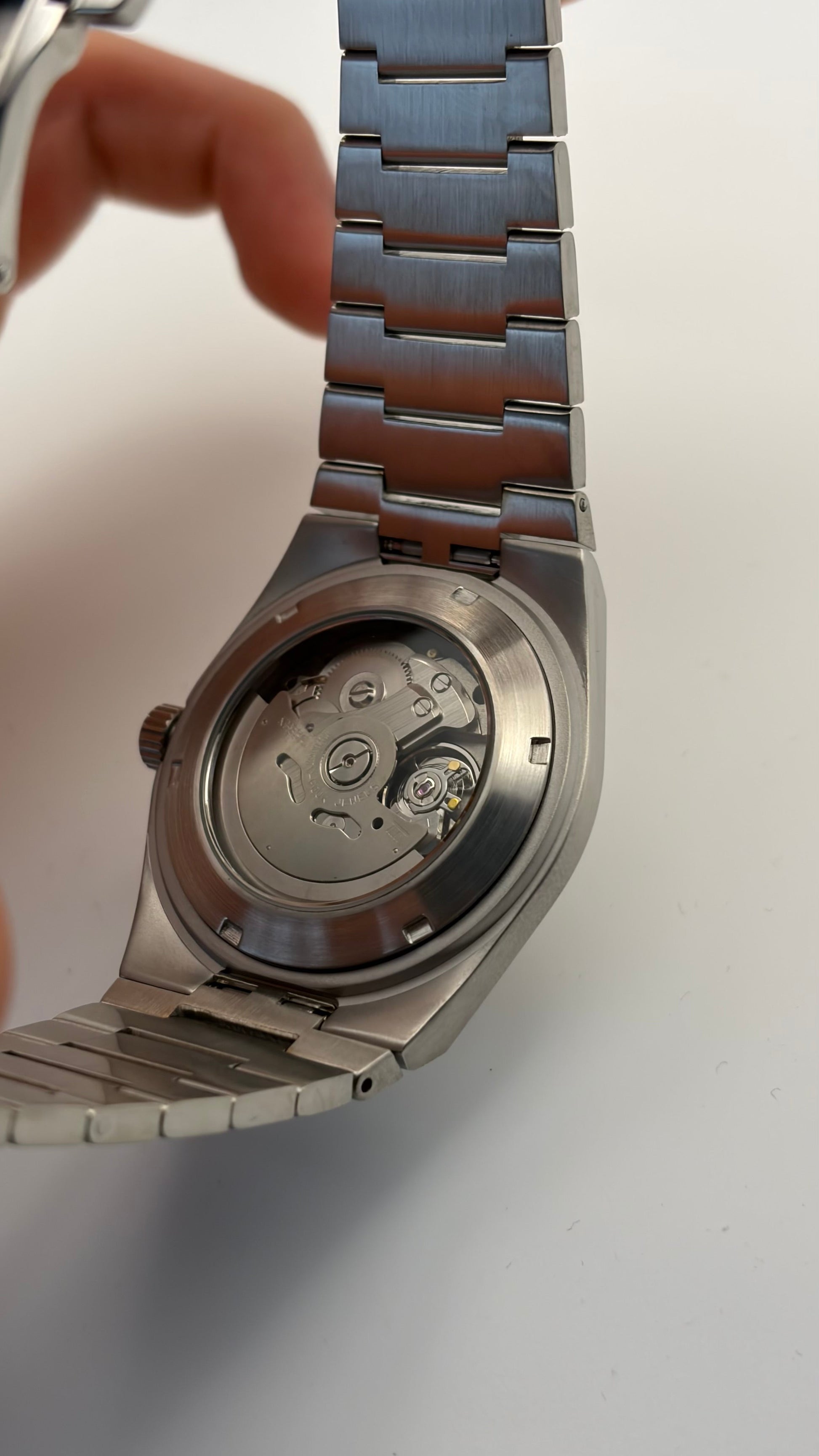 PRX who cares Seiko Mod — Vue de profil