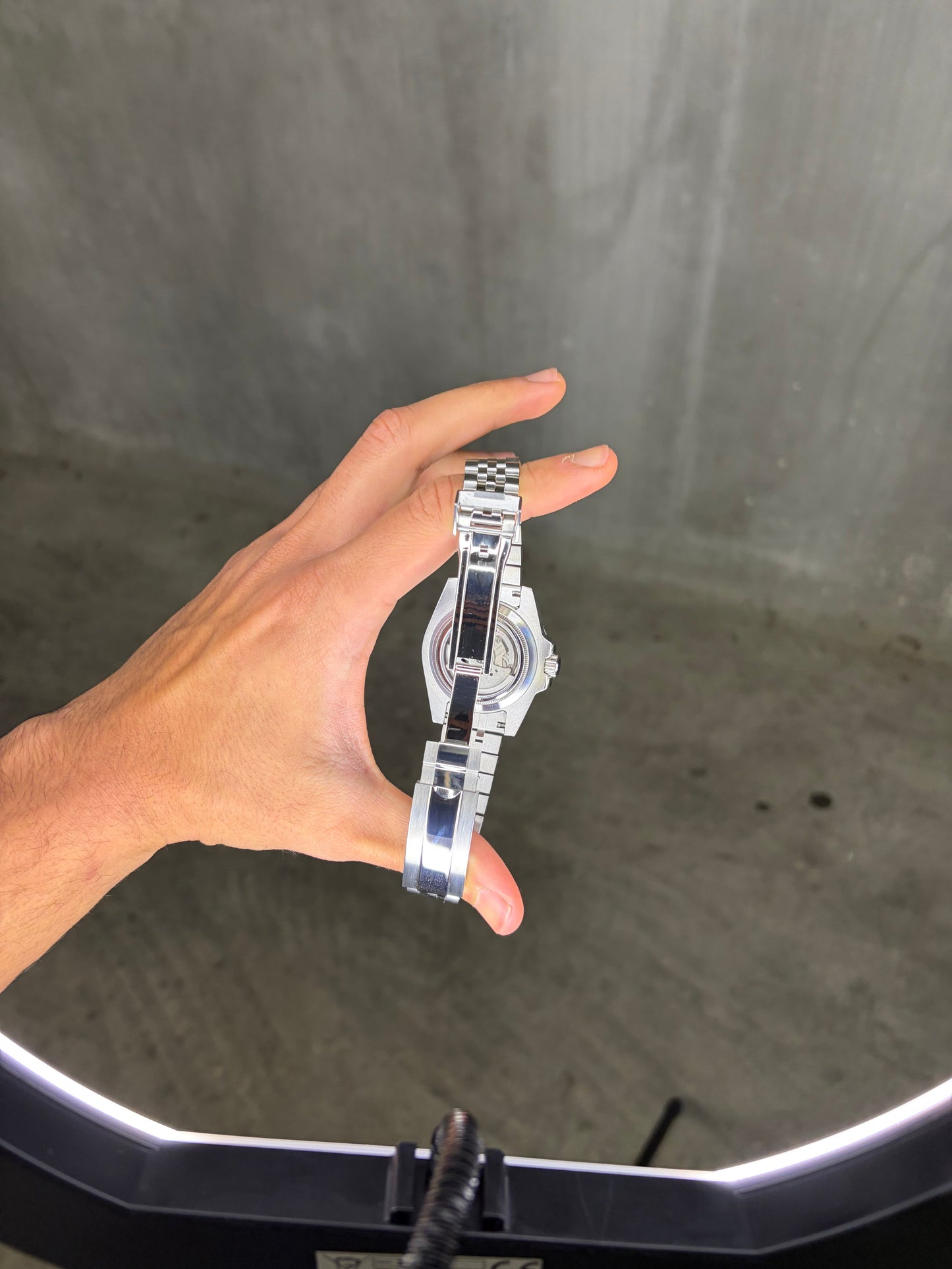 GMT MASTER II Batgirl Black & Blue bezel Seiko Mod — Détail bracelet