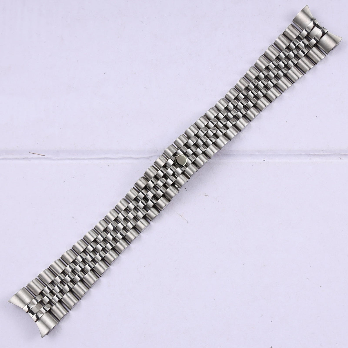 Bracelet Jubilee Fermoir Caché 20 mm Acier Argenté, vue de face